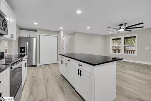 135 Commercial Cir, Westminster, SC 29693 - Photo 10