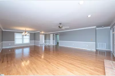 109 River Oaks Road, Greer, SC 29650 - Photo 2