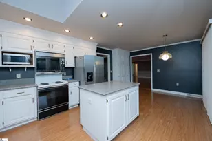 109 River Oaks Rd, Greer, SC 29650 - Photo 12