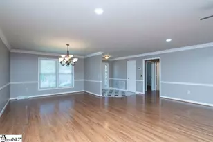 109 River Oaks Rd, Greer, SC 29650 - Photo 4