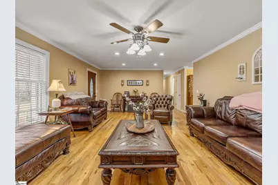 170 Oak Ridge Drive, Jonesville, SC 29353 - Photo 8