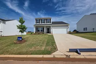 430 Dodger Ave, Chesnee, SC 29323 - Photo 2
