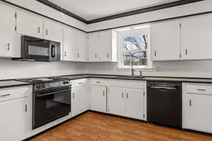 1313 Springfield Rd, Boiling Springs, SC 29316 - Photo 14