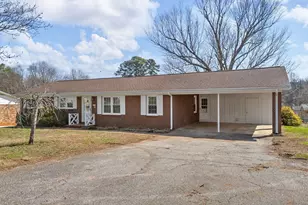 1313 Springfield Rd, Boiling Springs, SC 29316 - Photo 2