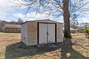 1313 Springfield Rd, Boiling Springs, SC 29316 - Photo 40