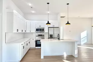 179 Cedar Ave, Wellford, SC 29385 - Photo 8