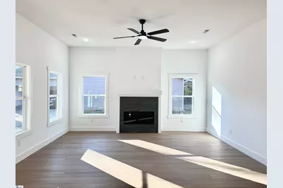 179 Cedar Avenue, Wellford, SC 29385 - Photo 6