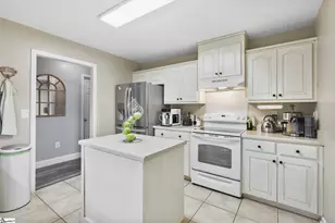 665 Holly Springs Rd, Lyman, SC 29365 - Photo 12