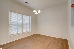 467 N Sweetwater Hills Dr, Moore, SC 29369 - Photo 8