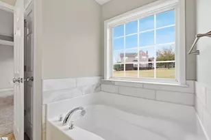 727 Dutchman Ct, Greer, SC 29651 - Photo 20