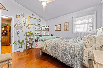 401 Clairmont Drive, Greenwood, SC 29649 - Photo 28