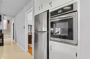 401 Clairmont Dr, Greenwood, SC 29649 - Photo 12