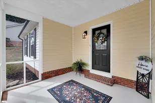 137 Ashlan Woods Ct, Greer, SC 29651 - Photo 4