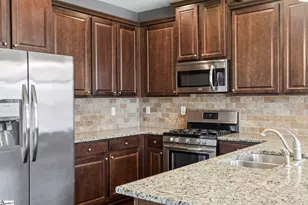 190 Heatherwood Ln, Greer, SC 29651 - Photo 12