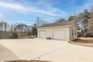 13009 Danube Cir, Seneca, SC 29672 - Photo 2