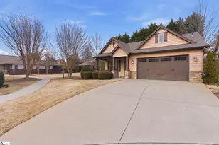 32 Dolerite Dr, Taylors, SC 29687 - Photo 2