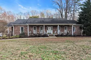 639 Sulphur Springs Rd, Greenville, SC 29617 - Photo 1