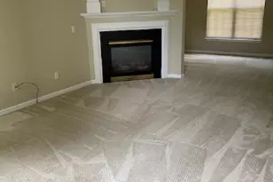 500 Grafton Ct, Greer, SC 29650 - Photo 2