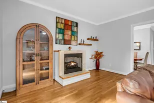 726 Rutherford Rd, Greenville, SC 29609 - Photo 4