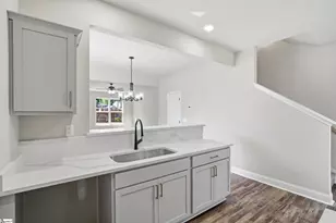 19 Scott St, Greenville, SC 29611 - Photo 18