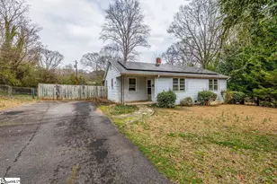 111 Kreswell Cir, Spartanburg, SC 29302 - Photo 4