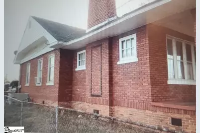 401 Perry Avenue, Greenville, SC 29601 - Photo 2