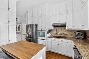 906 College Dr, Gaffney, SC 29340 - Photo 26