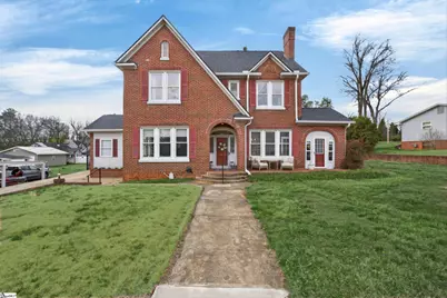 906 College Drive, Gaffney, SC 29340 - Photo 1