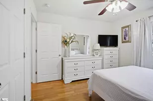 212 Forest St, Greer, SC 29650 - Photo 14