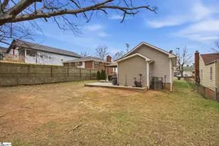 212 Forest St, Greer, SC 29650 - Photo 24