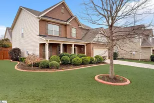 54 Wood Hollow Cir, Greer, SC 29650 - Photo 2