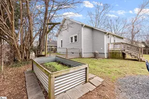 26 2nd St, Greenville, SC 29611 - Photo 32