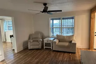 196 Orchard St, Cowpens, SC 29330 - Photo 10