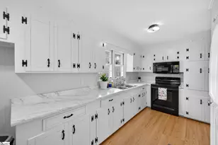 608 Brown Kennedy Rd, Woodruff, SC 29388 - Photo 10