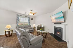 528 Ashwood Wy, Easley, SC 29640 - Photo 16