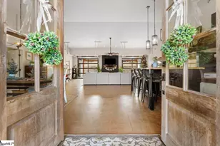 411 Sweetwater Club Dr, Seneca, SC 29672 - Photo 4