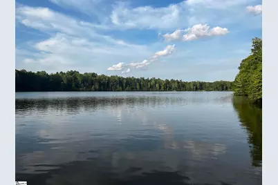 475 Twin Springs Drive, Spartanburg, SC 29301 - Photo 2