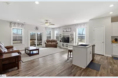 428 Deerwood Road, Anderson, SC 29621 - Photo 8