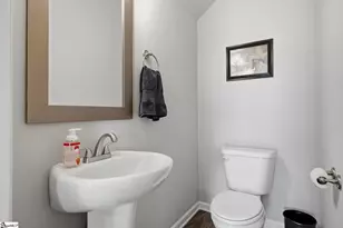 428 Deerwood Rd, Anderson, SC 29621 - Photo 14