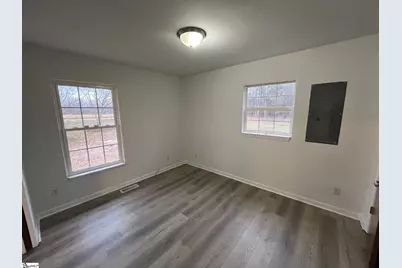 294 Jones Road, Fountain Inn, SC 29644 - Photo 10