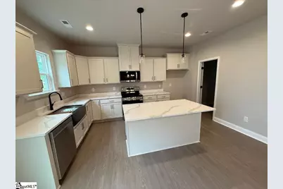 88 Wilson Street, Greer, SC 29651 - Photo 8