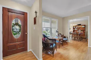 437 Cresthaven Dr, Boiling Springs, SC 29316 - Photo 8