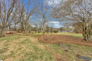 437 Cresthaven Dr, Boiling Springs, SC 29316 - Photo 26