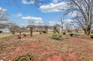 437 Cresthaven Dr, Boiling Springs, SC 29316 - Photo 28