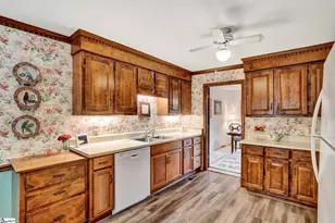 8 Graystone Way, Taylors, SC 29687 - Photo 6