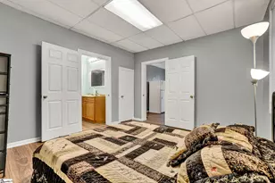 2505 E Brown St, Seneca, SC 29678 - Photo 36