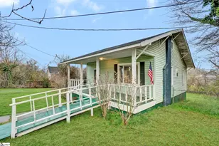 2505 E Brown St, Seneca, SC 29678 - Photo 4