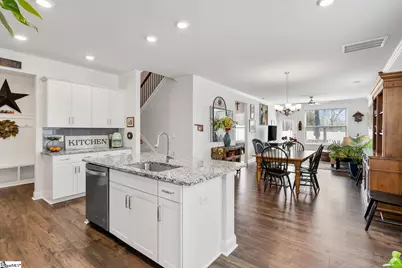 320 Cub Court, Greenville, SC 29609 - Photo 6