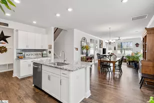 320 Cub Ct, Greenville, SC 29609 - Photo 6