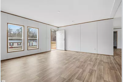 523 Raines Road, Easley, SC 29640 - Photo 8